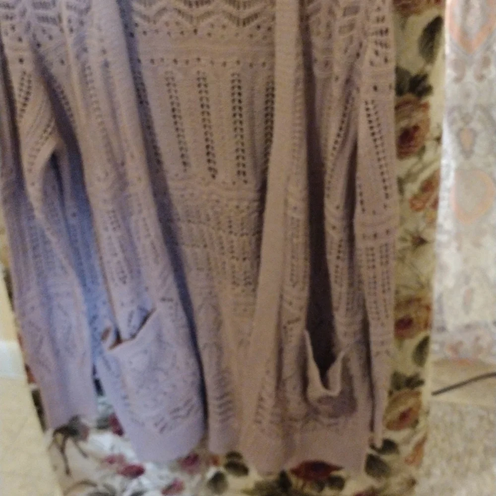 PINK Rose Cardigan - Picture 2 of 6